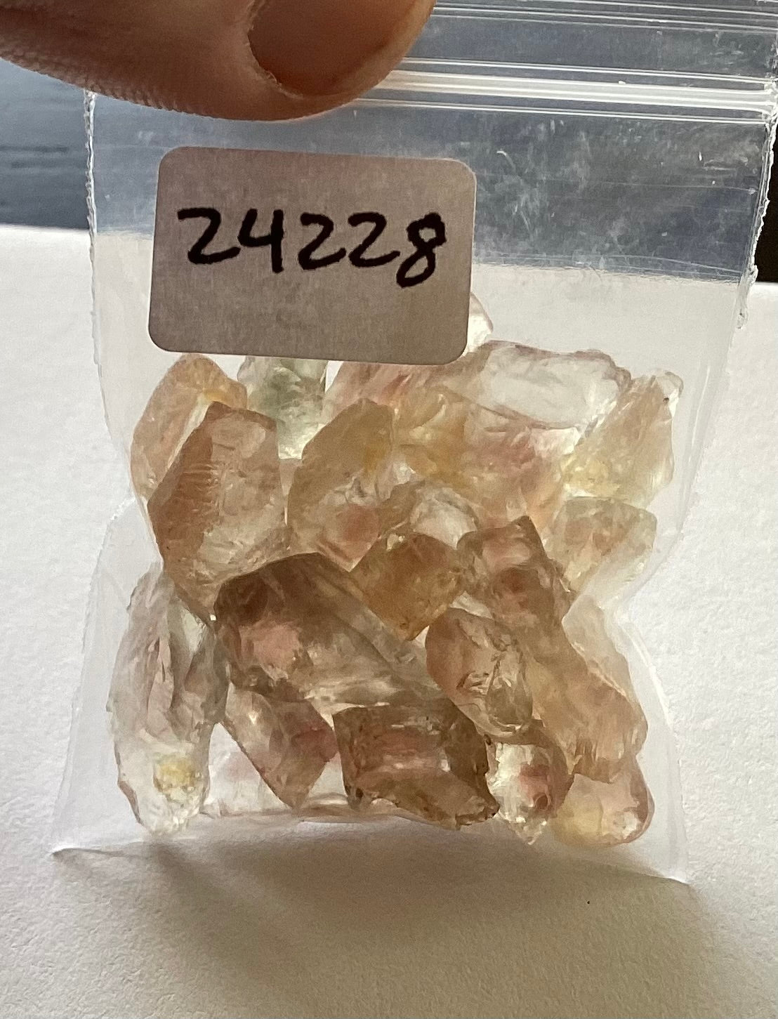 Oregon Sunstone, Facet Grade Rough Parcels - Reds, 74.15 cts.