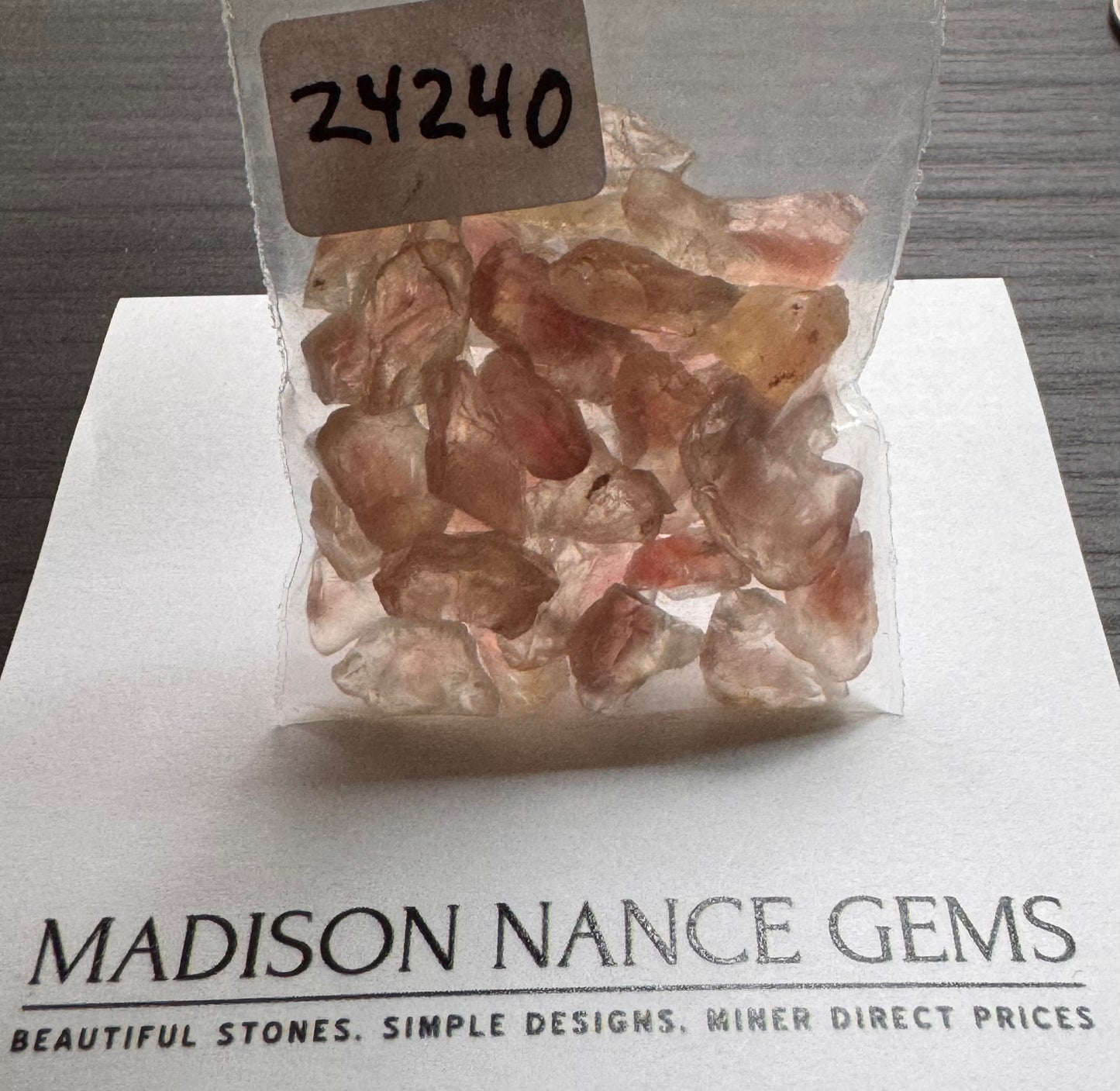 Oregon Sunstone, Red Facet Grade Rough, 75.00 cts.