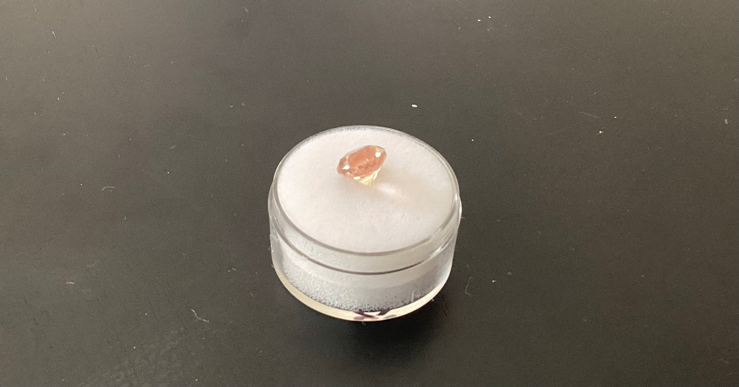 Oregon Sunstone, Light Red Round Brilliant Cut, 1.92 cts.