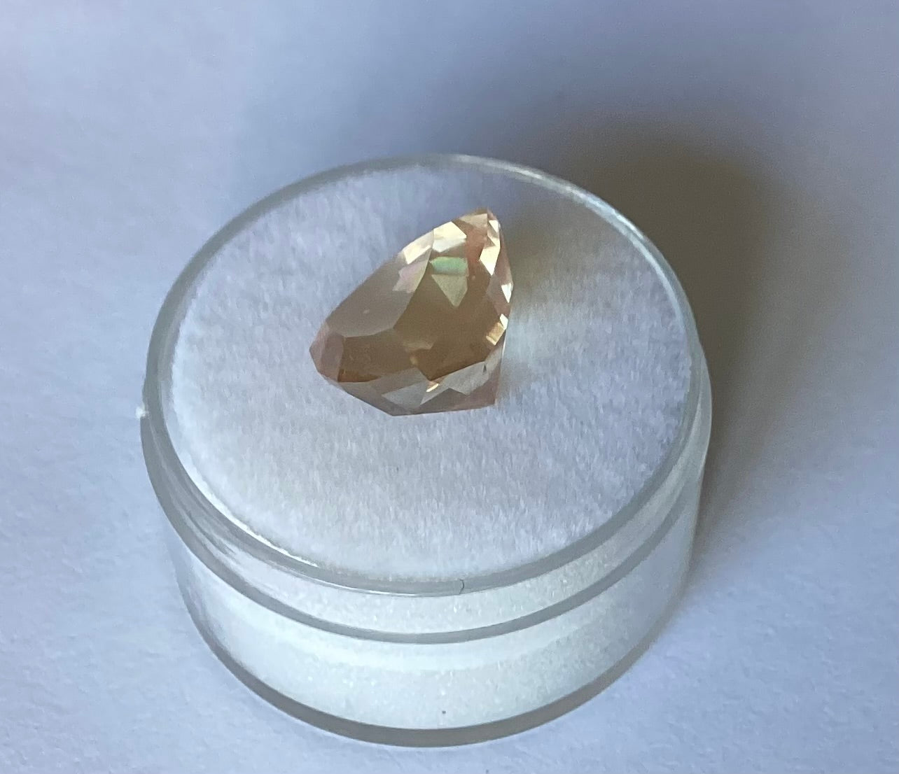 Oregon Sunstone, Schiller Trillion Cut, 5.59 cts.