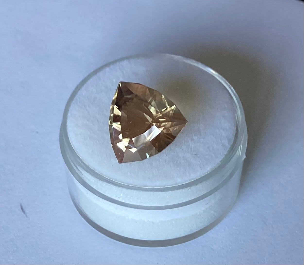 Oregon Sunstone, Purple Trillion Cut, 5.83 cts.