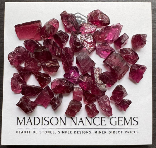Rhodolite Garnet, Decorative Rough Parcel, 140.88 cts.