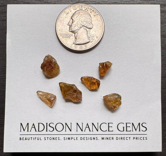 Sphene, Parcel Rough, 18.8.0 cts.