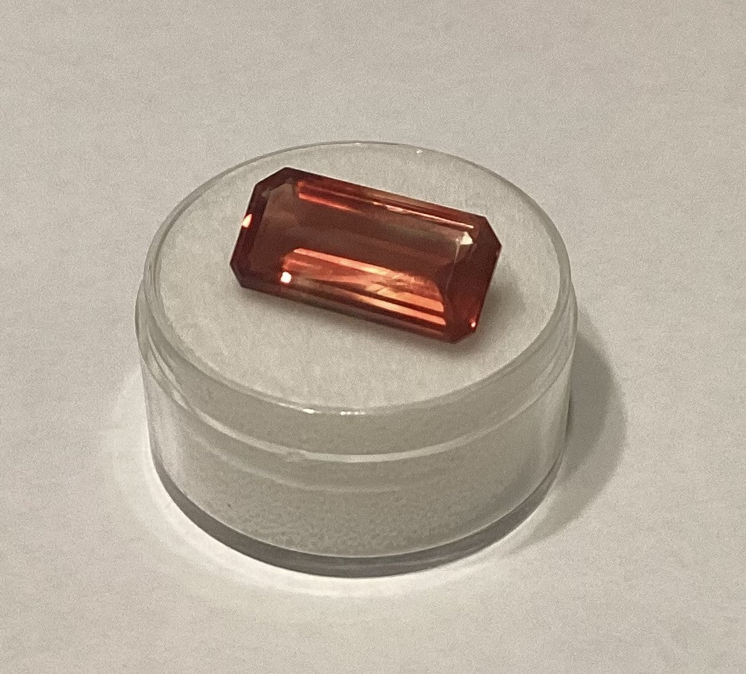 Oregon Sunstone, Red Emerald Cut 5.82 cts.