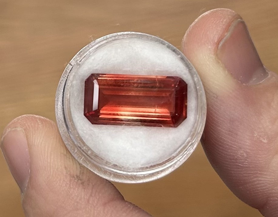 Oregon Sunstone, Red Emerald Cut 5.82 cts.