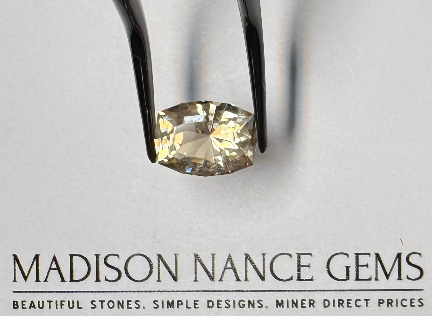 Oregon Sunstone, Champagne Rectangle Mixed Cut, 5.68 cts.